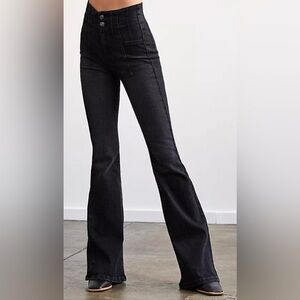 NWT FREE PEOPLE Women’s Sz: 29 Jayde Black Corduroy High Rise Flare Retro Pants.
